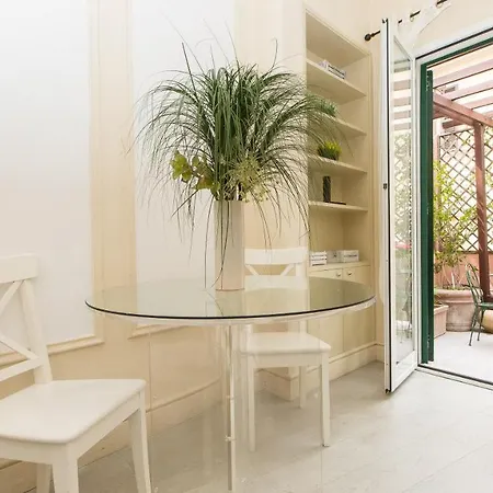 Augustus Terrace Deluxe Apartman *